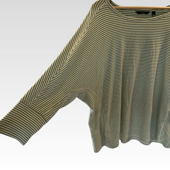 AnyBody Shirt Stripe Dolman Sleeve Women’s Size L - Picture 2 of 9